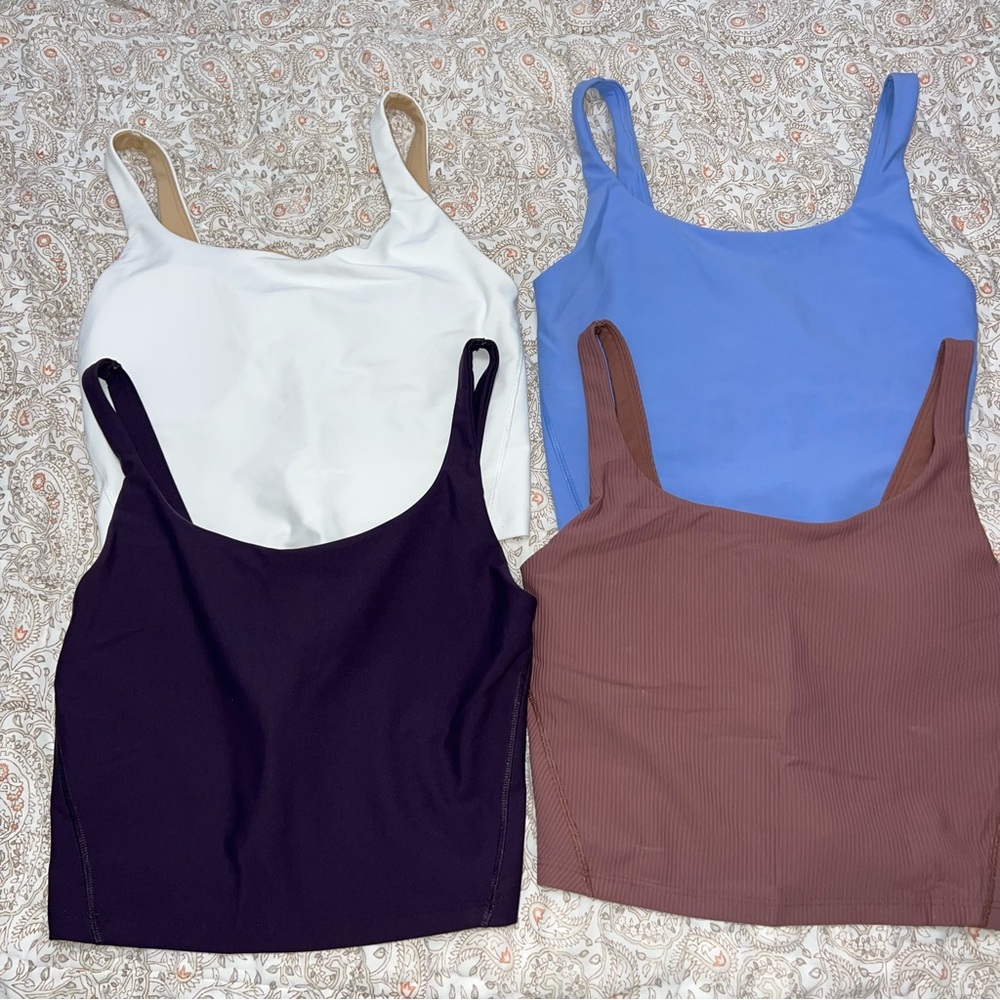 Old Navy Four Cropped Tanks